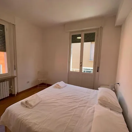 I Pinnacoli Del Battistero * Parma